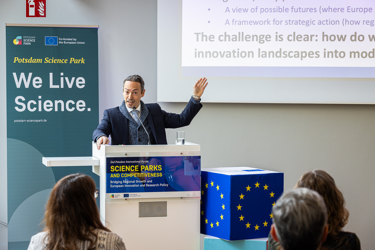Dr Rafael Popper, Director, Futures Diamond Ltd & Futures Capacity Academy (UK) and Director, CFI – Technology Partners (Poland)