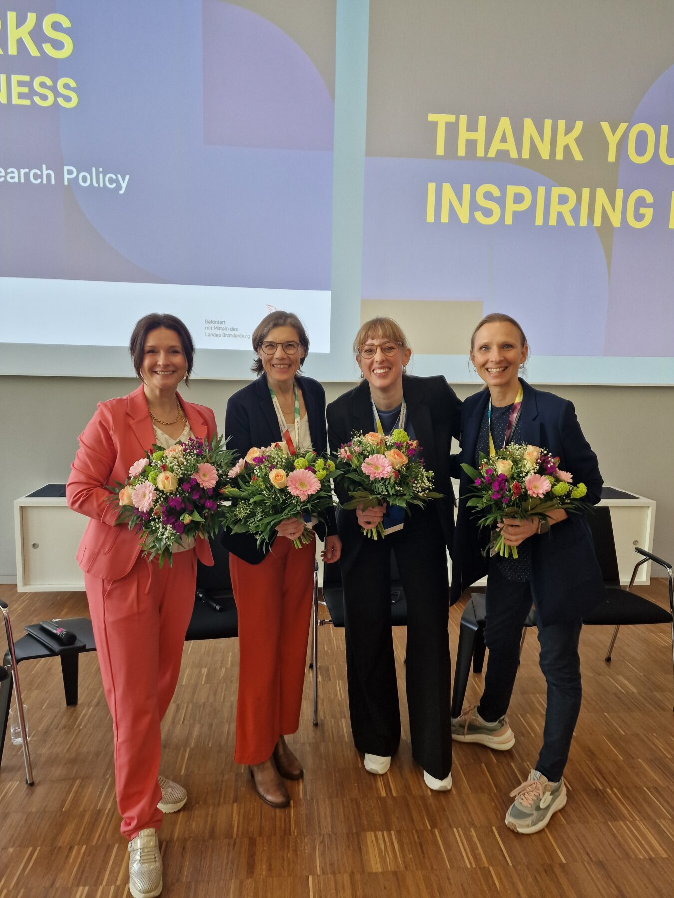 Group Picture at the Potsdam Science Park with Tina Knop, Agnes von Matuschka, Karen Esser and Kathrin Giersch